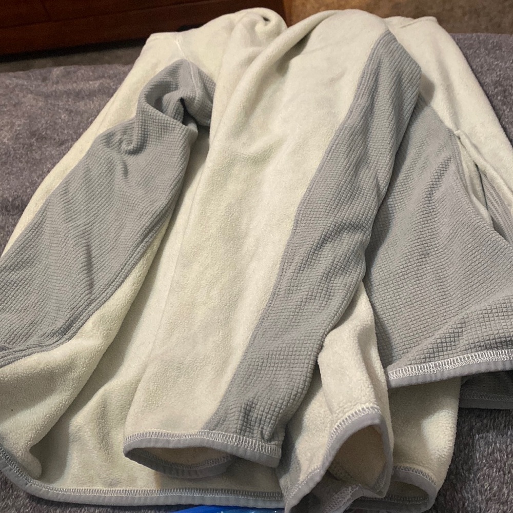 Men’s shirt